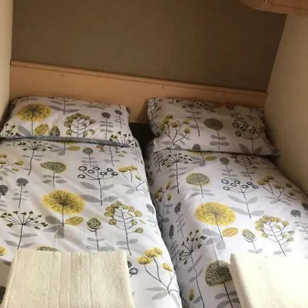 Static Caravan-haven, Lake District Campsite